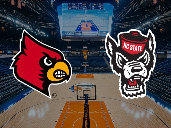 Louisville Cardinals at NC State Wolfpack Basketball